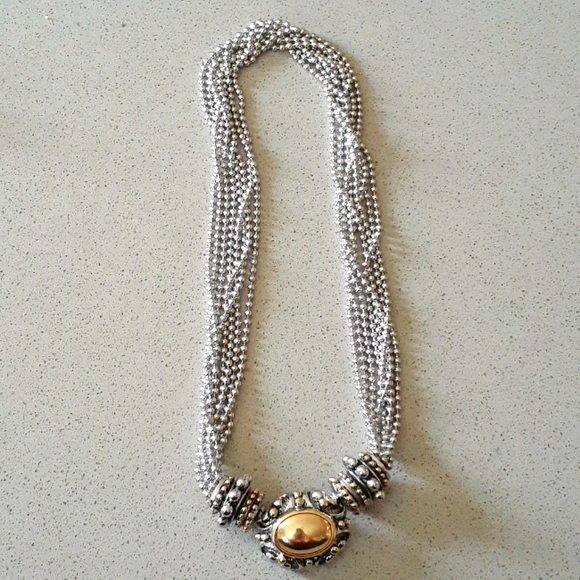 Silver Tone - Pendant Style Necklace - Picture 1 of 6